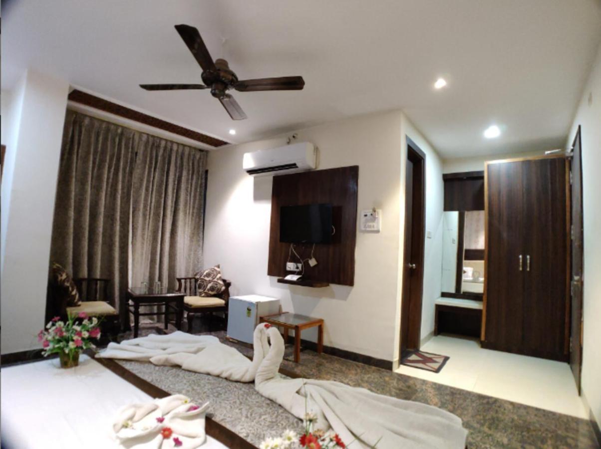 Hotel Badrika Inn Rewa Exterior photo