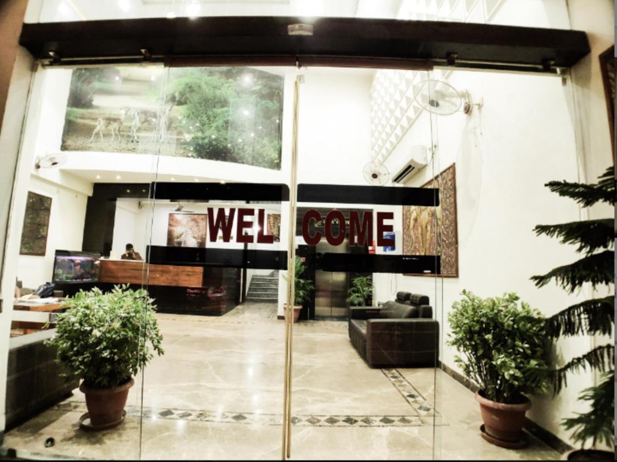 Hotel Badrika Inn Rewa Exterior photo
