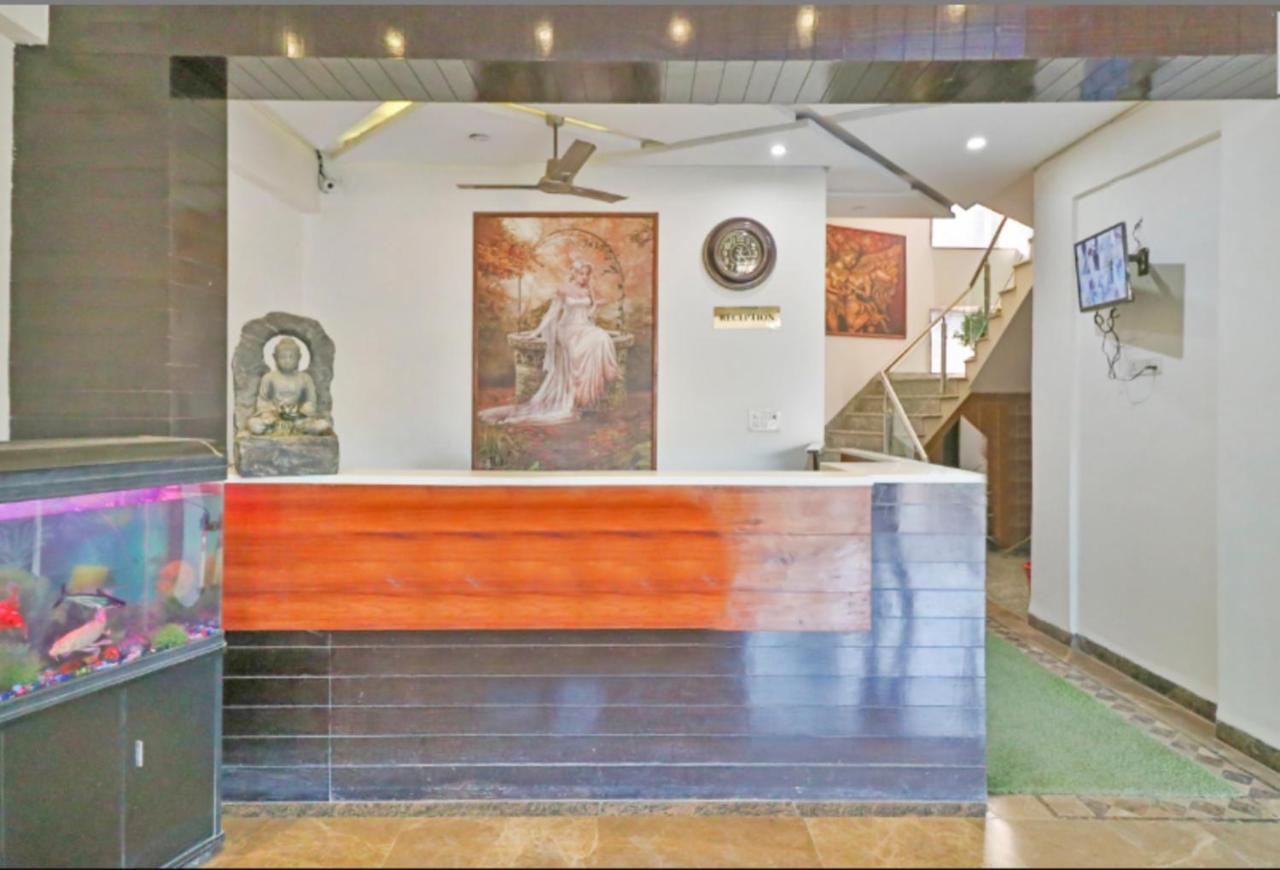 Hotel Badrika Inn Rewa Exterior photo